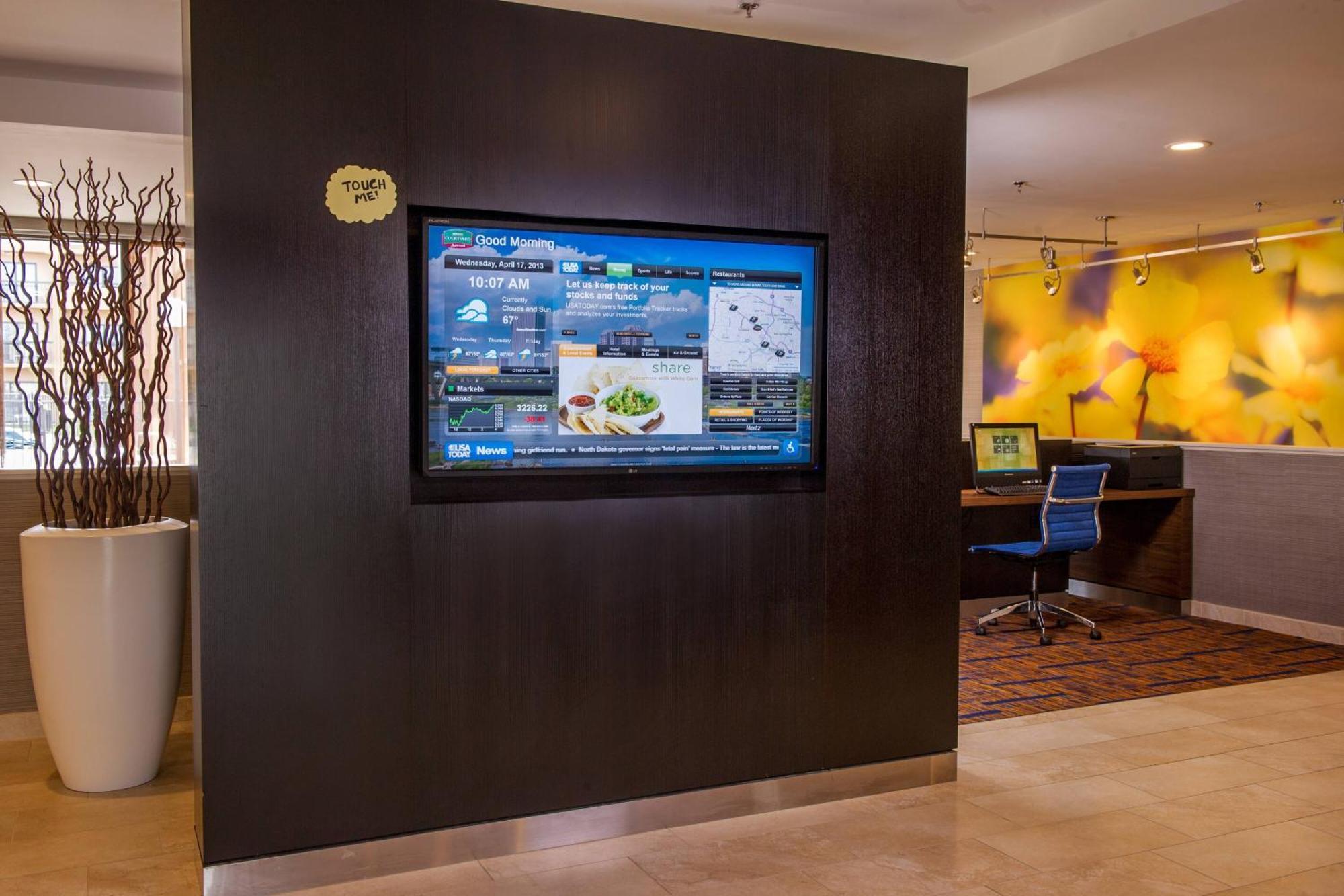 Hotel Courtyard By Marriott Richmond West Dumbarton Exterior foto